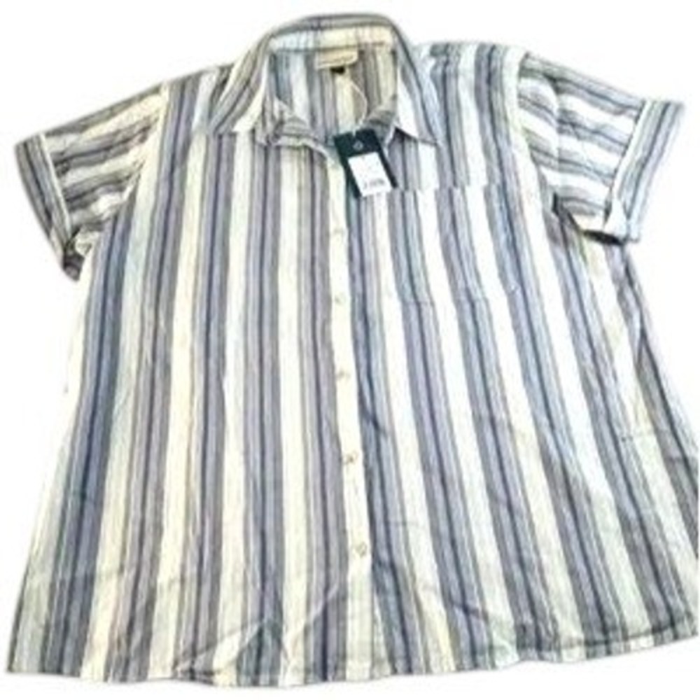 Universal Thread Women's  Stripe Button-Up Shirt Size Medium NWT